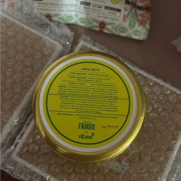 Bad Bunny Residency DTMF VIP Set - Picture 5 of 13